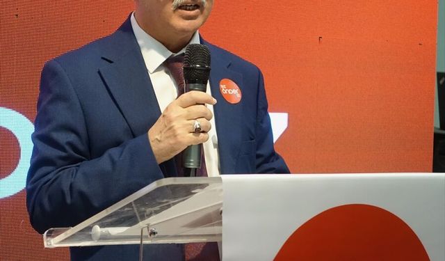 İzmir'de ÖNDER İmam Hatipliler Derneği üyeleri iftarda buluştu