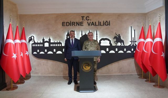 Kara Kuvvetleri Komutanı Orgeneral Tokel, Edirne Valisi Sezer'i ziyaret etti