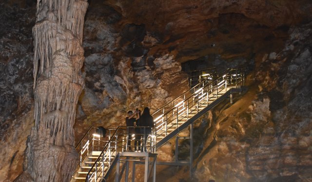 Karaca Mağarası'nda turizm sezonu başladı