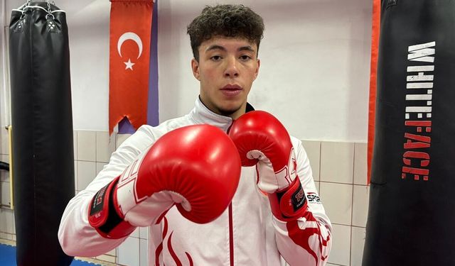 Kaygı bozukluğu sorununu yenmek için başladığı kick boksta milli sporcu olmayı başardı
