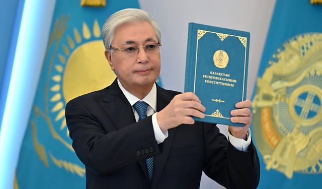 Kazakistan'da yeni anayasa resmen kabul edildi