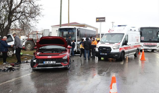 Kırklareli'nde 6 aracın karıştığı zincirleme trafik kazasında 5 kişi yaralandı