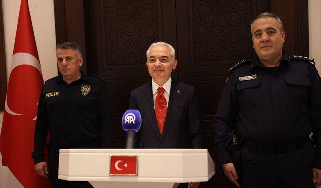 Kırklareli'nde geçen ay göçmen kaçakçılığı operasyonlarında yakalanan 28 zanlı tutuklandı