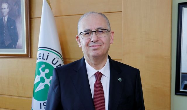 Kocaeli Üniversitesi Hastanesi robotik cerrahi ameliyatlarında çıtayı yükseltti