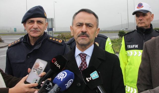 Kocaeli Valisi Aktaş, bayram trafiği tedbirlerini denetledi: