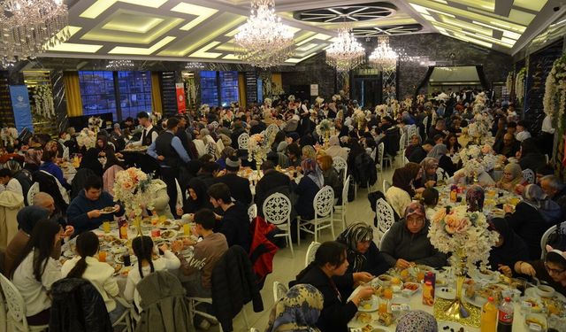 Konya'da 'Selçuklu Yetimine Sahip Çıkıyor İftar Buluşması' yapıldı