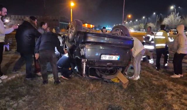 Kütahya'da iki otomobilin çarpıştığı kazada 1 kişi yaralandı