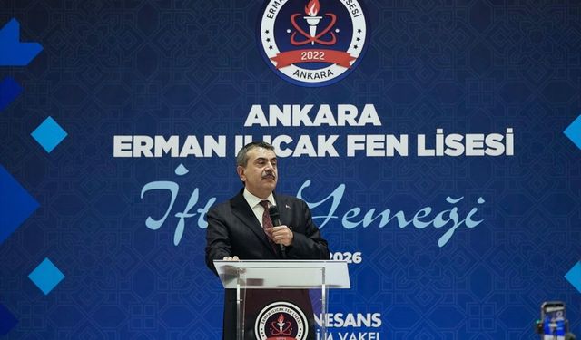 Milli Eğitim Bakanı Tekin, Sincan'da öğrenci ve öğretmenlerle iftar yaptı: