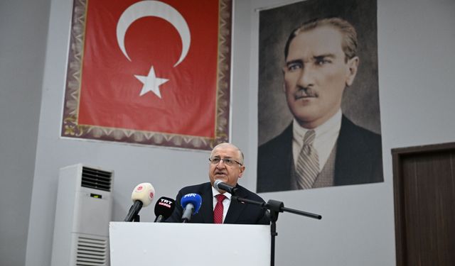 Milli Savunma Bakanı Güler, Muş'ta iftar programına katıldı: