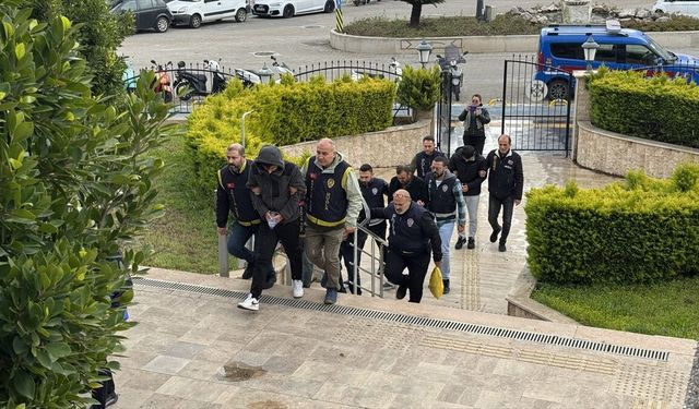 Muğla merkezli dolandırıcılık operasyonunda yakalanan 4 zanlı tutuklandı