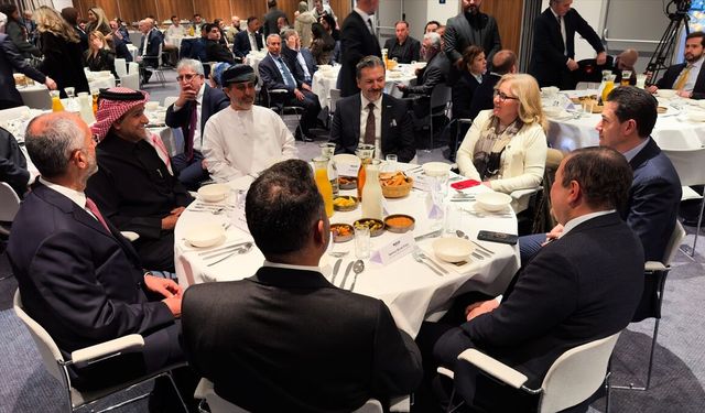 MÜSİAD Hollanda Şubesi, Amsterdam'da iftar programı düzenledi