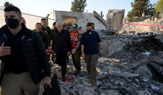 Netanyahu, İran halkının yönetimi devireceği günün yaklaştığını iddia etti