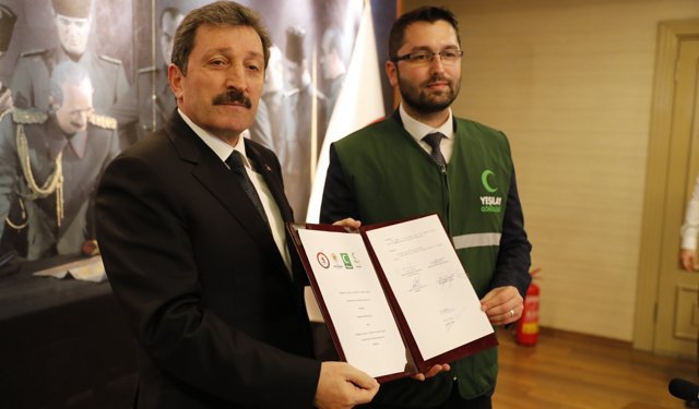 Samsun'da 'Bağımlılığa Karşı Sahadayız' projesi için protokol imzalandı