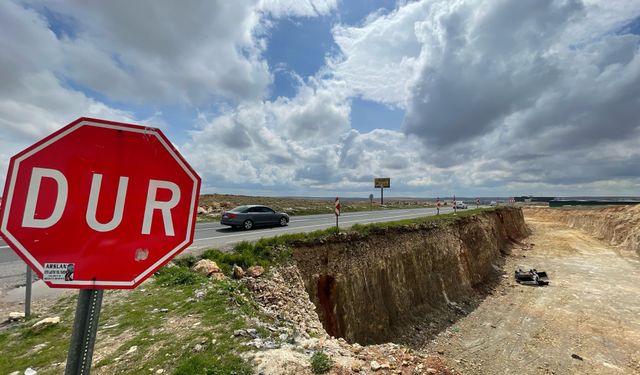 Şanlıurfa'da boş kanala düşen otomobildeki 1 kişi öldü, 1 kişi yaralandı