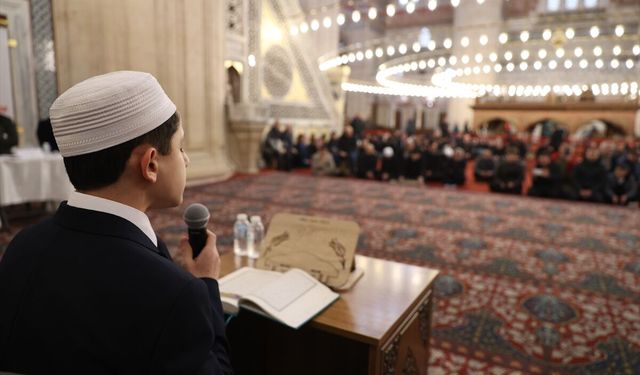Selimiye Camisi genç hafızların yarışmasına ev sahipliği yaptı