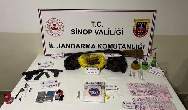 Sinop'ta uyuşturucu operasyonunda yakalanan 2 zanlı tutuklandı