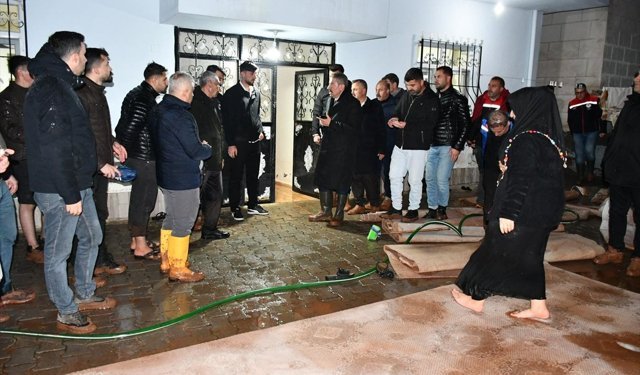 Şırnak'ta sağanak hayatı olumsuz etkiledi