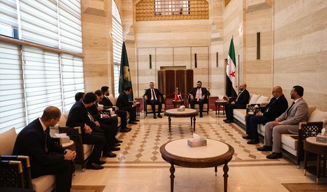 Suriye hükümeti, Türkiye Maarif Vakfı'yla eğitim alanında işbirliği yapacak