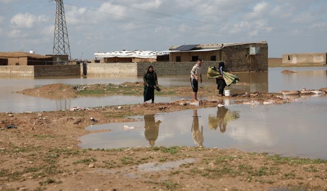 Suriye'nin Haseke ilinde sel: 400 ev zarar gördü, 500 aile tahliye edildi