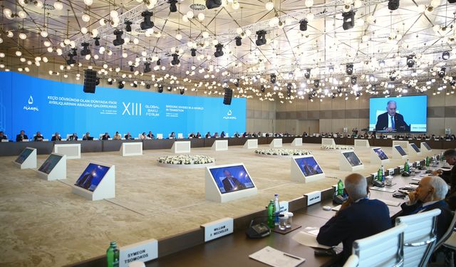 TDT Aksakallar Konseyi Başkanı Yıldırım, '13. Küresel Bakü Forumu'nda konuştu: