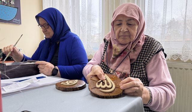 Tekirdağ'da huzurevi sakinleri, açılan kurslar sayesinde sosyalleşiyor