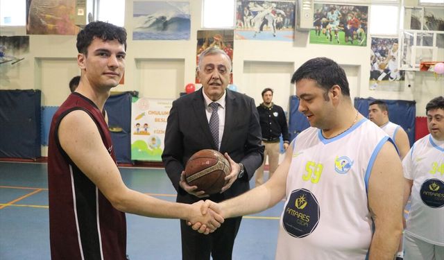 Tekirdağ'da 'Sağlıklı Besleniyorum' programı kapsamında dostluk maçı yapıldı