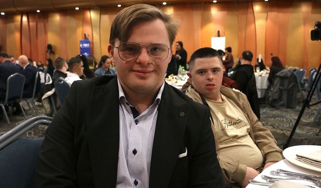 TİKA, Kosova'da özel gereksinimli çocuklara iftar verdi