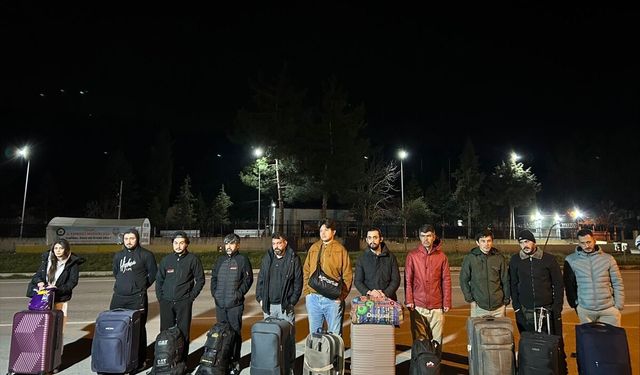 Tokat'ta yolcu otobüsünde 11 düzensiz göçmen yakalandı
