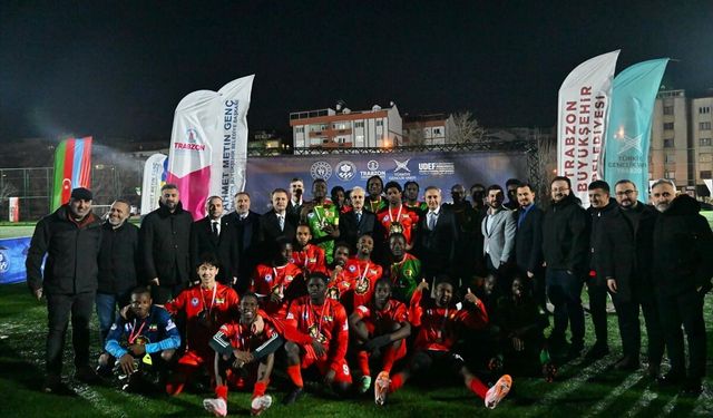 Trabzon'da 2. Uluslararası Öğrenci Futbol Turnuvası düzenlendi