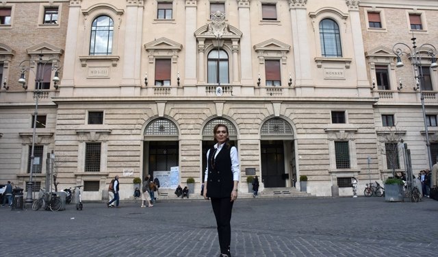 Türk akademisyen, Papalık Gregoriana Üniversitesinde Osmanlı-Avrupa ilişkileri dersi veriyor