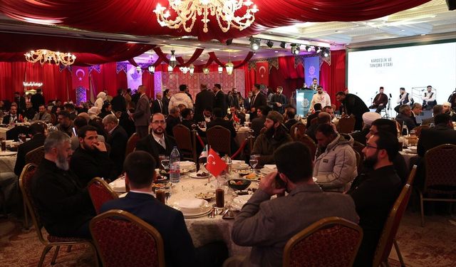 Türkiye Maarif Vakfı ile Kocaeli Belediyesi Şam'da 'Kardeşlik ve Tanışma İftarı' düzenledi