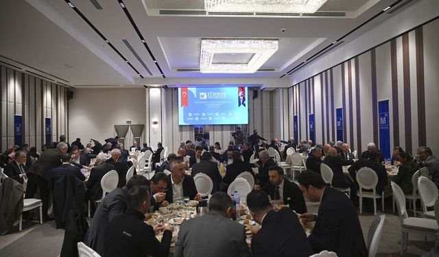 TÜRMOB'un geleneksel iftar programında mali müşavirler bir araya geldi