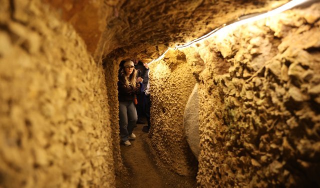 TÜRSAB üyeleri Bayburt'un tarihi ve turistik mekanlarını inceledi