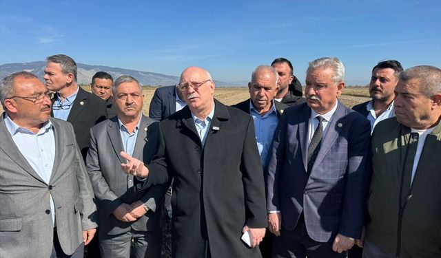 TZOB Genel Başkanı Bayraktar, Aydın'da taşkınlardan etkilenen tarım alanlarını inceledi