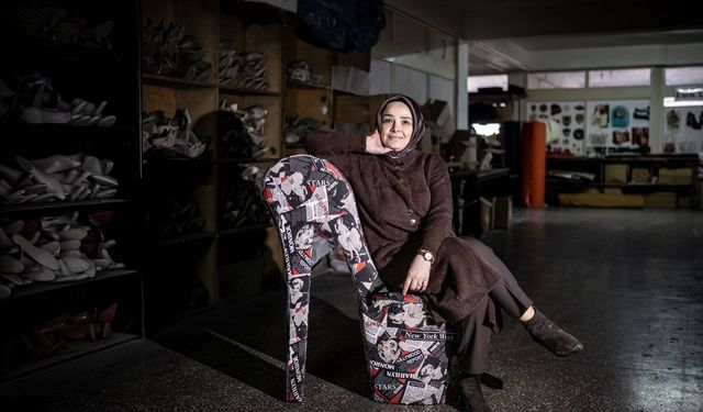 ÜRETİMLE GÜÇLENEN KADINLAR - Kadın girişimcinin tasarladığı yüksek topuklu ayakkabılar dünya sahnesinde ses getiriyor