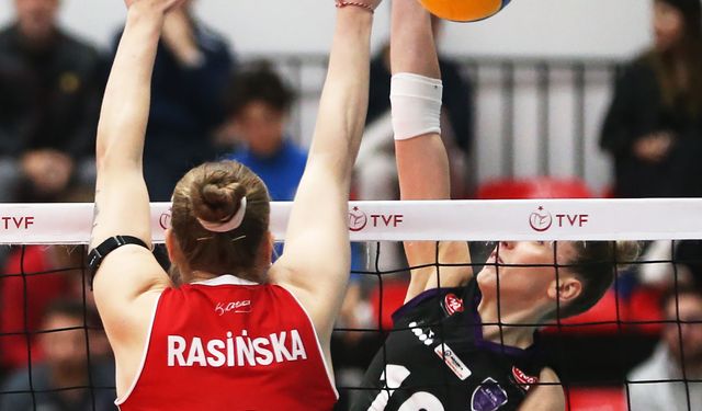 Voleybolda Kadınlar 1. Lig yarı final etabı, Alanya'da tamamlandı