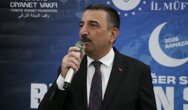 Zonguldak'ta, 'Gençliğe Değer Sofrasında Beklenen Sensin' temalı iftar programı düzenlendi