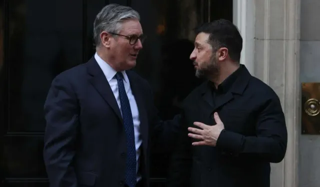 Ukrayna Devlet Başkanı Zelenskiy, İngiltere Başbakanı Starmer ile telefonda görüştü
