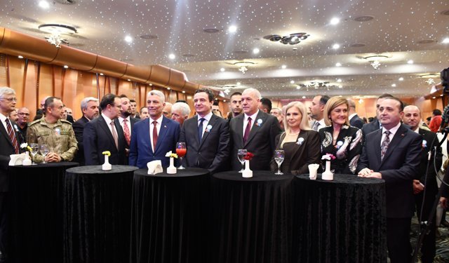 23 Nisan Kosova Türkleri Milli Bayramı Priştine'de kutlandı