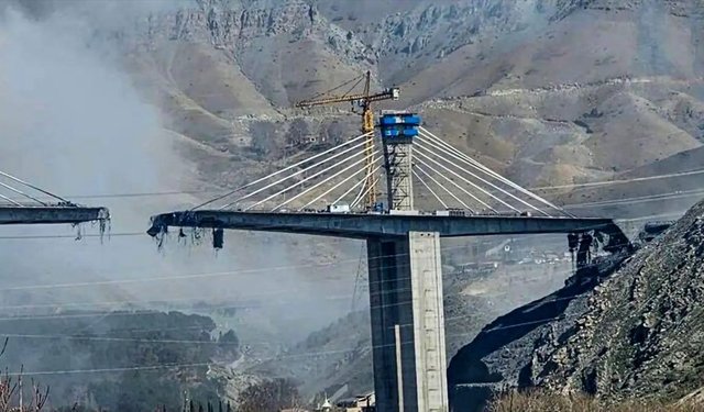 ABD ve İsrail, İran'ın Kerec kentindeki B1 Köprüsü'nü bir kez daha vurdu