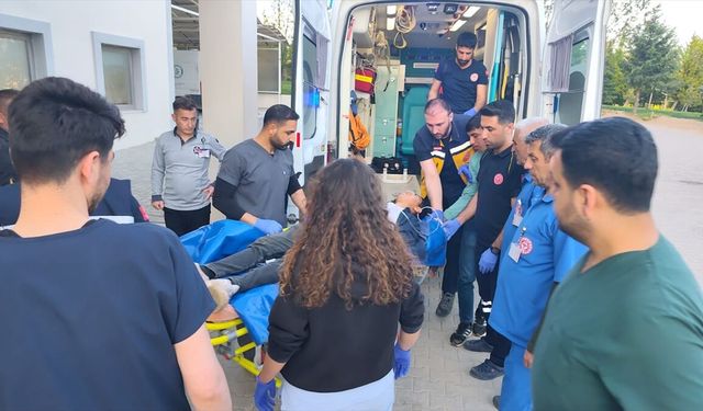 Adıyaman'da çıkan bıçaklı kavgada 4 kişi yaralandı