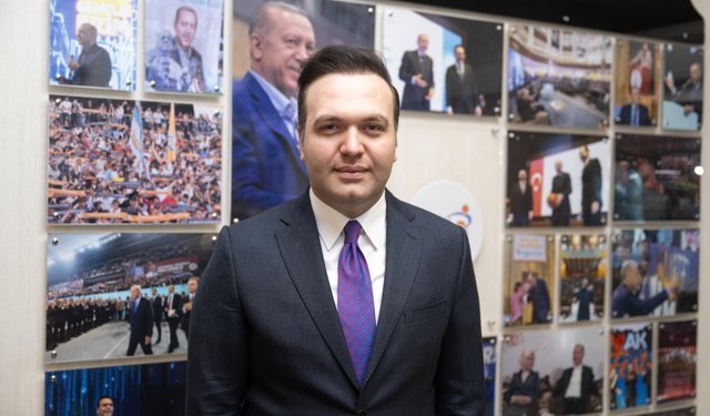 AK Parti Gençlik Kollarına son bir yılda 400 bin yeni üye katıldı