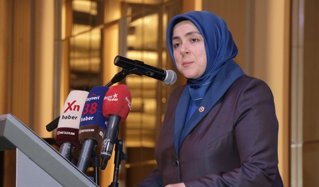 AK Parti Genel Merkez Kadın Kolları Başkanı Ercan, Kayseri'de iş kadınlarıyla buluştu: