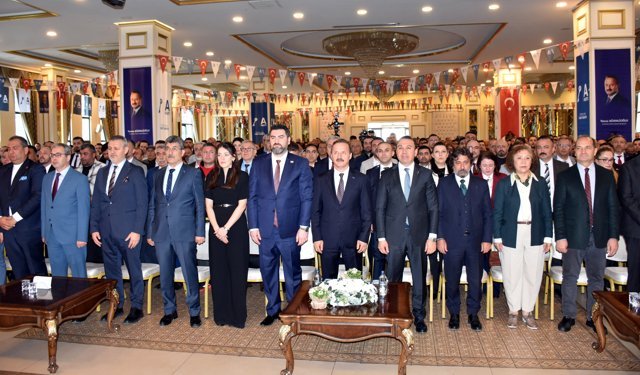 Anahtar Parti Genel Başkanı Ağıralioğlu, Kırıkkale'de partililerle buluştu