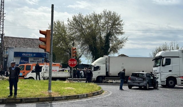 Aydın'da devrilen direğin altında kalan bisiklet sürücüsü öldü