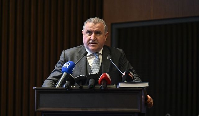 Bakan Bak, dopingle mücadelenin önemine değindi