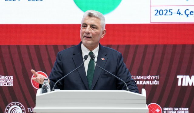 Bakan Bolat Çimento, Cam, Seramik ve Toprak Ürünleri İhracatçıları Birliği Ödül Töreni'nde konuştu: