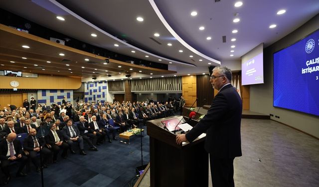 Bakan Işıkhan, TİSK'in Çalışma Hayatı İstişare Toplantısı'nda konuştu: