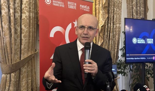 Bakan Şimşek, Cumhurbaşkanlığı Yatırım ve Finans Ofisinin Londra'daki '20. Yıl' resepsiyonunda konuştu: