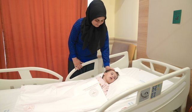 Bebekteki 'damak yarığı' Erzurum Şehir Hastanesi'nde başarılı operasyonla giderildi